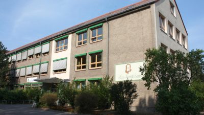 Außenansicht der Schule Britz.